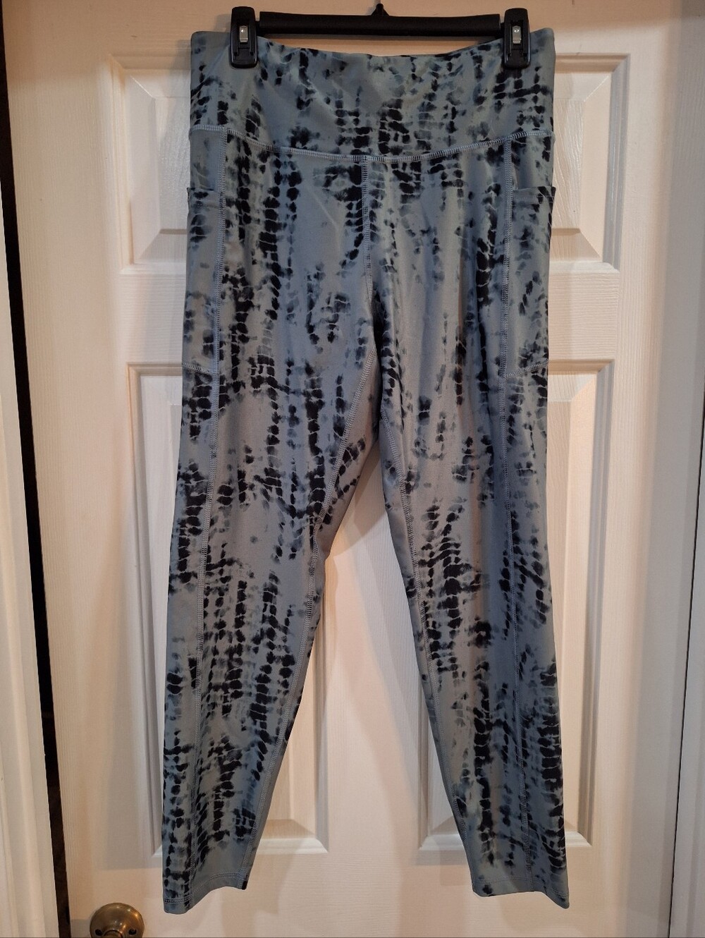 Tie-Dye Active Leggings - Slate Green & Black Very Soft Material 2 Side Pockets